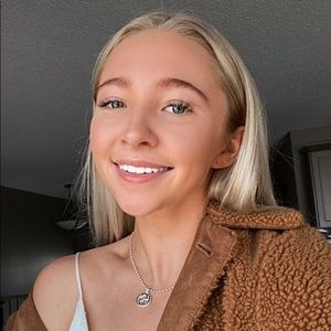 Meet your Posher, Jada